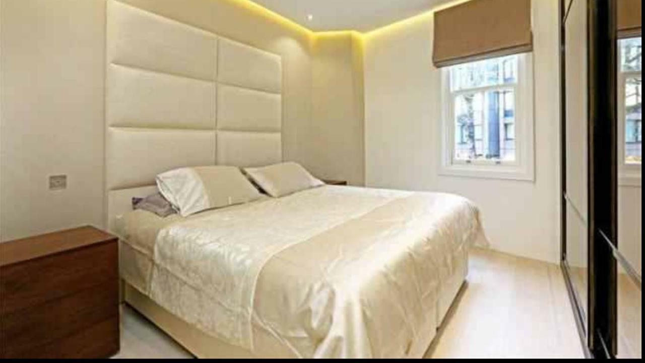 Heart Of Knightsbridge - Stunning Air Conditioned Apartment - 1 Minute Walk From Harrods London Kültér fotó